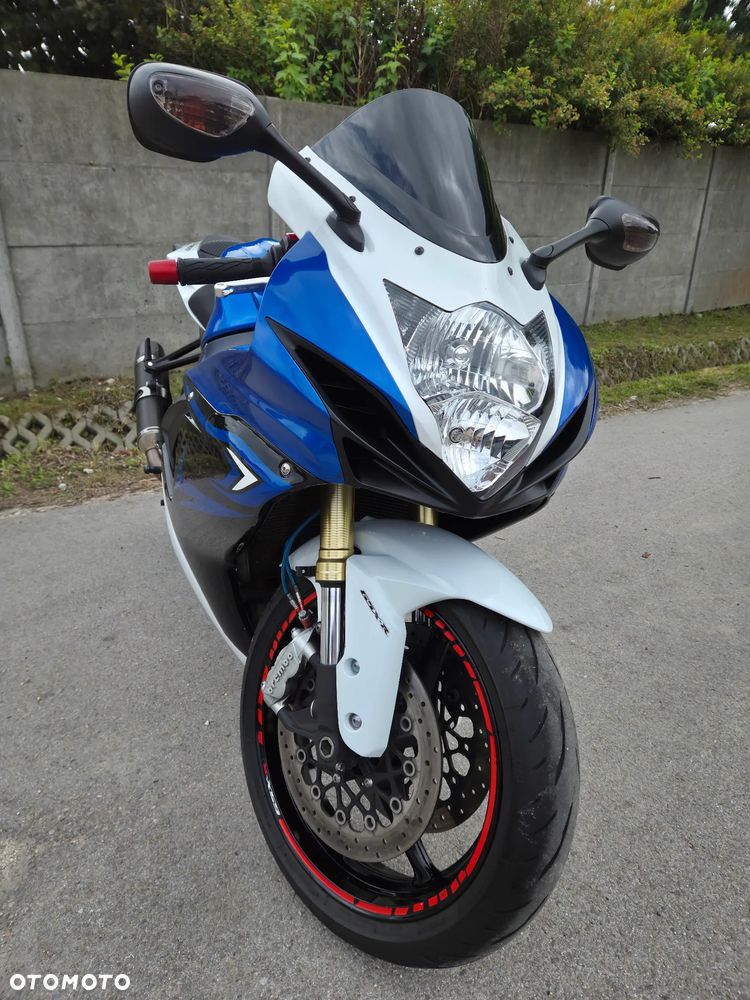 Suzuki GSX-R - 4