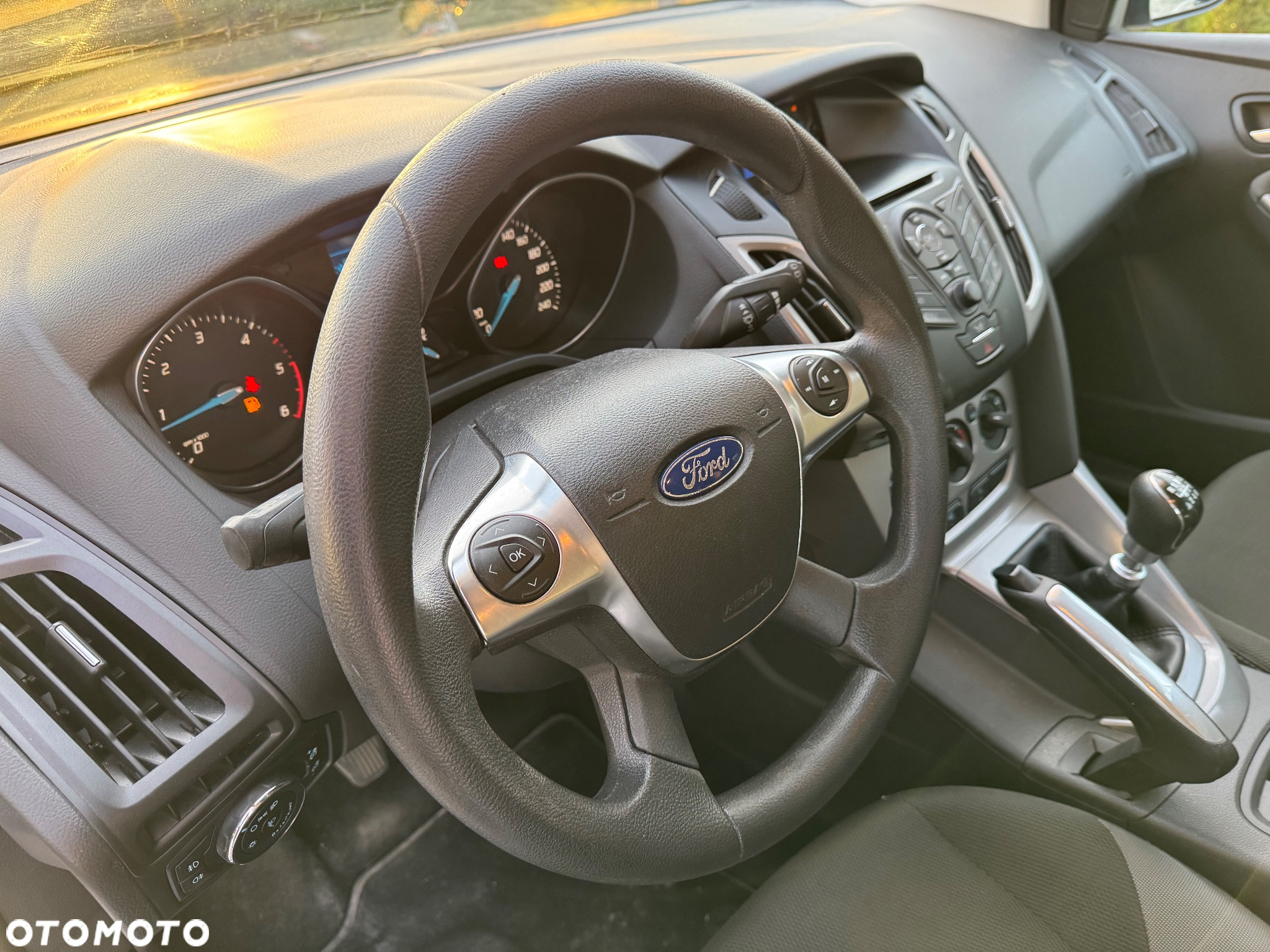 Ford Focus 1.6 TDCi Ambiente - 9