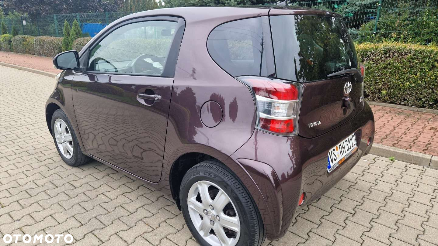 Toyota iQ 1.0 Sol - 7