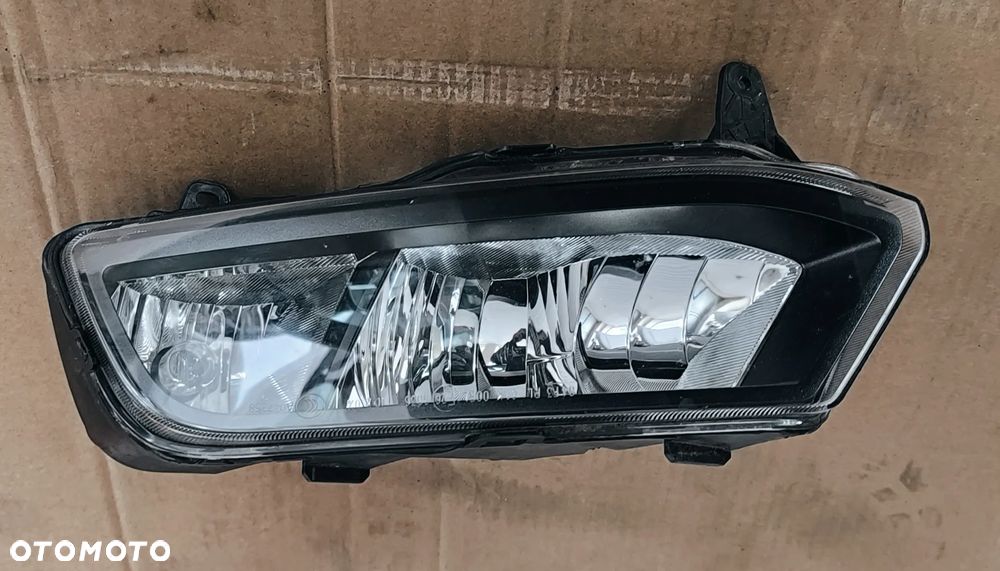 halogen lewy przód vw polo V 5 09-17r.6C0