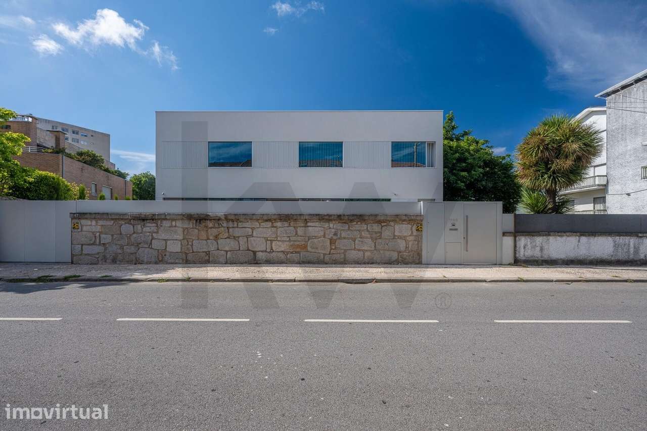 Moradia T4 na Foz - Porto | Arquitetura Manuel Ventura (Rua de Fez) - Grande imagem: 2/51