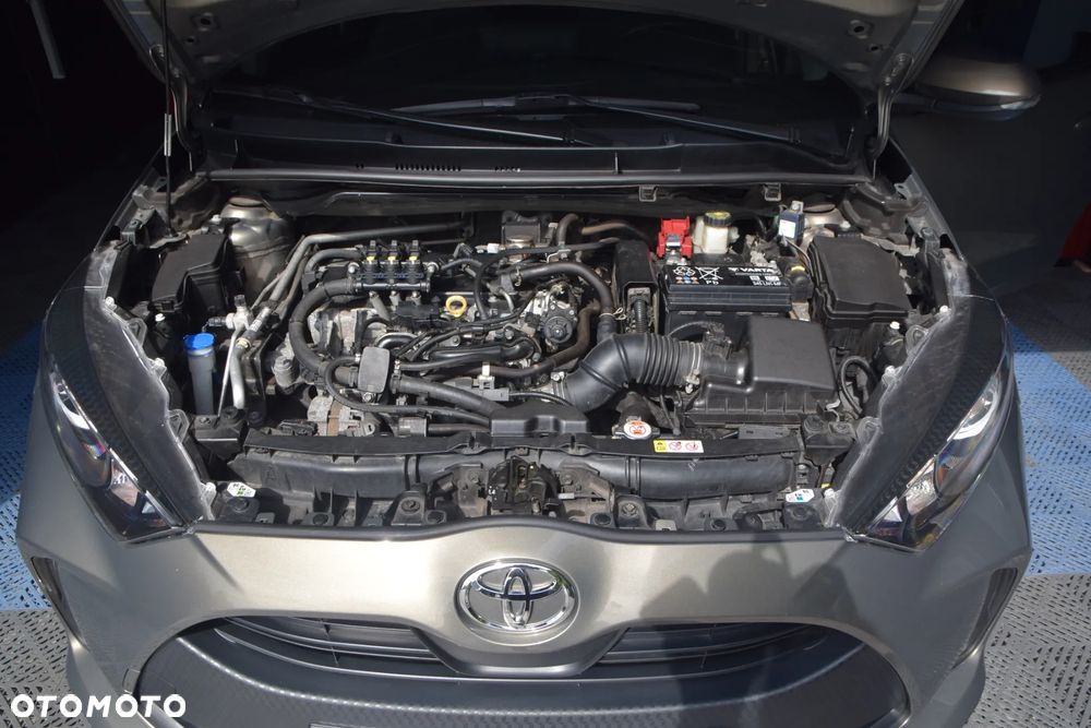 Toyota Yaris - 11