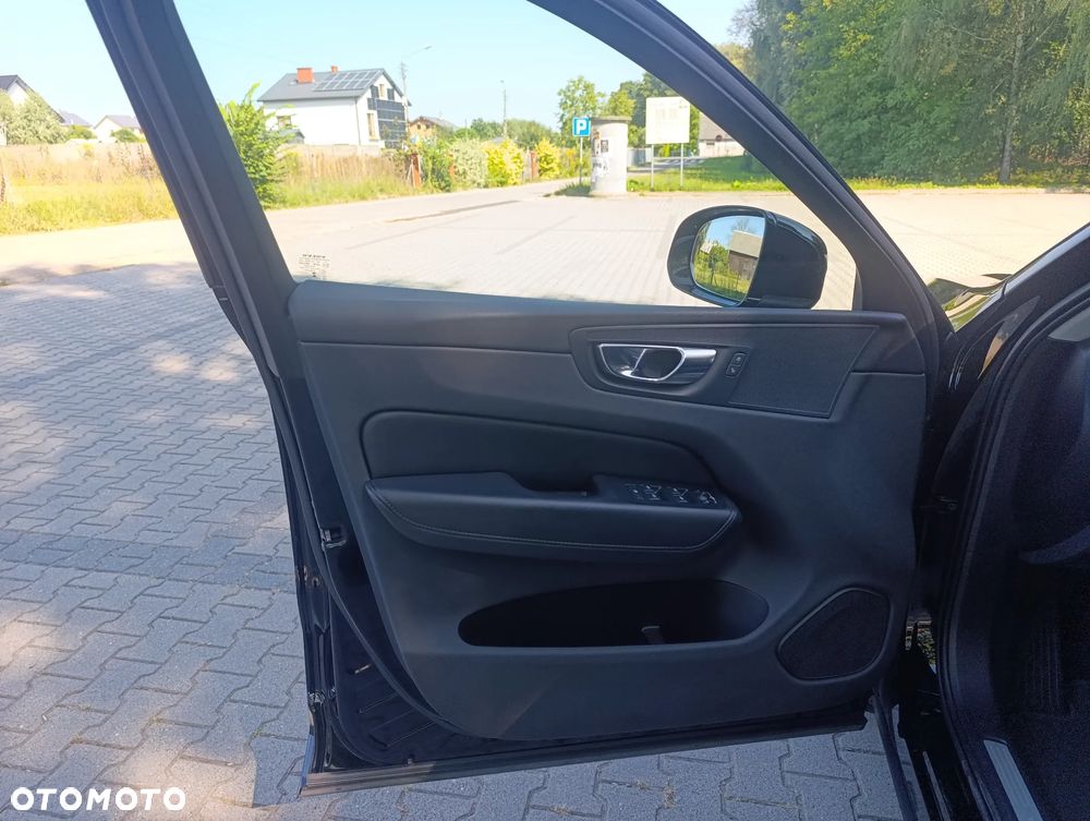 Volvo XC 60 B4 D AWD Geartronic Inscription - 20