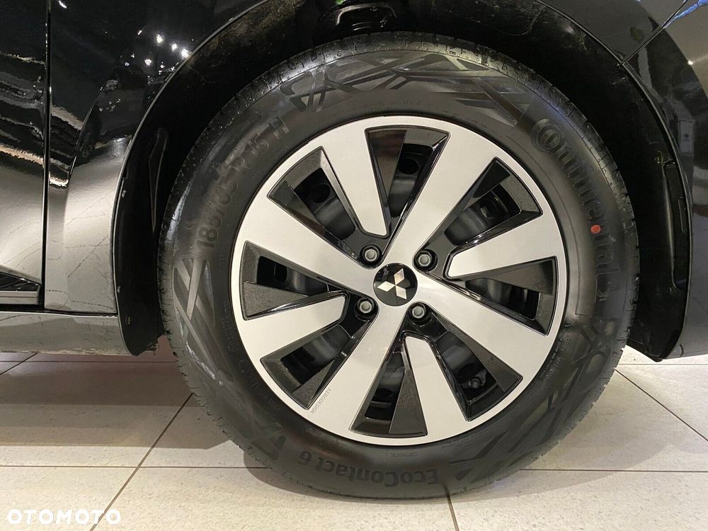 Mitsubishi Colt - 18