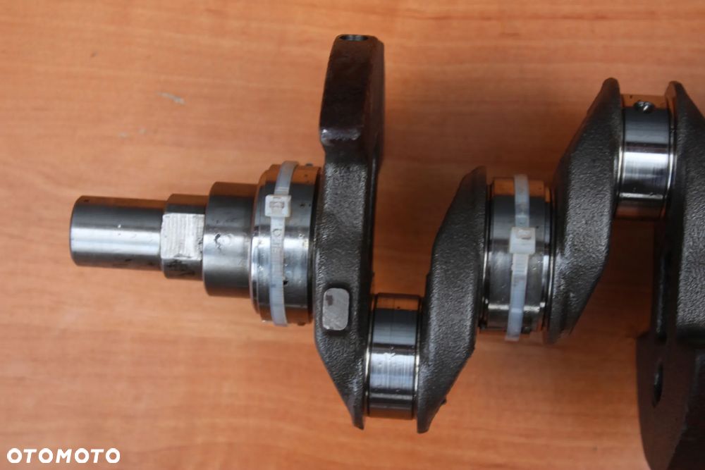 WAŁ KORBOWY OPEL ASTRA J CORSA D MERIVA 1.2 A12XER 55561959 - 7