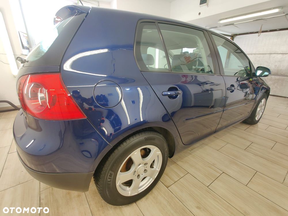 Volkswagen Golf 1.9 TDI Comfortline - 9