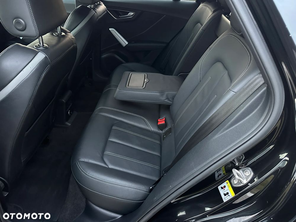 Audi Q2 40 TFSI Quattro S tronic sport - 14