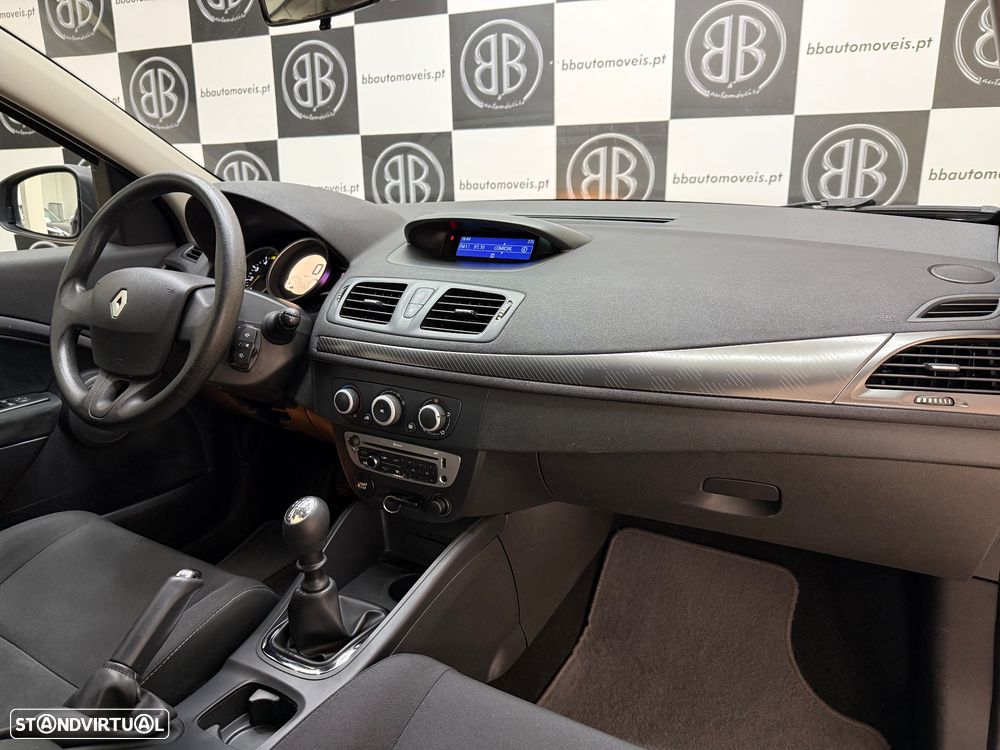 Renault Mégane 1.5 dCi Dynamique CO2 Champion - 9