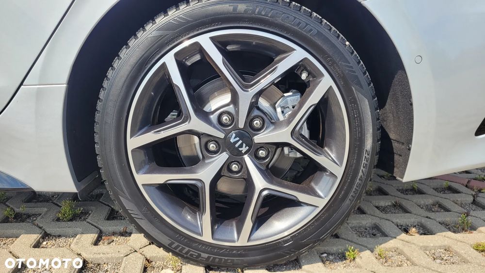 Kia ProCeed 1.6 CRDi GT Line DCT - 29