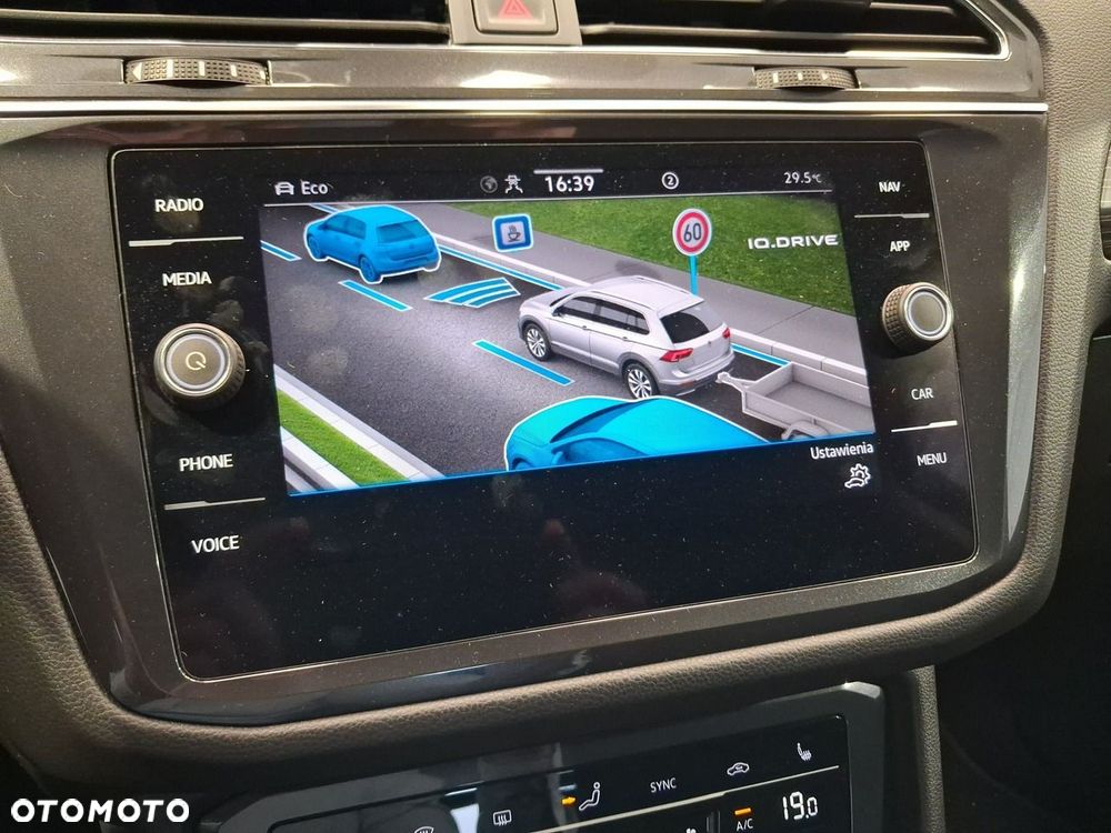 Volkswagen Tiguan Allspace - 14