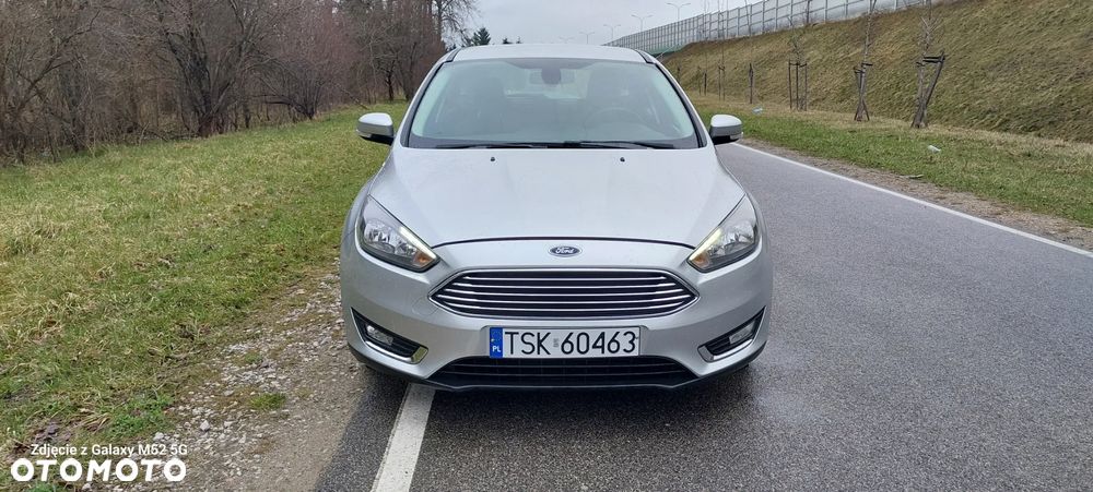 Ford Focus 1.6 TDCi DPF SYNC Edition - 3