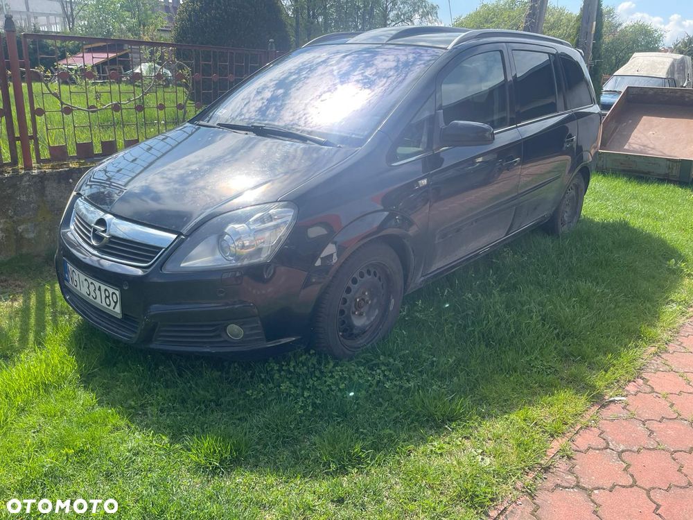 Opel Zafira 1.9 CDTI Cosmo - 2
