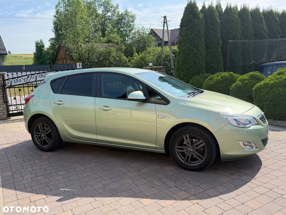 Opel Astra 1.6 Selection - 9