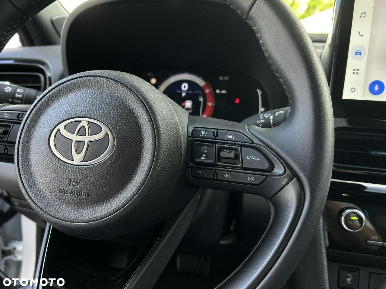 Toyota Yaris Cross - 21