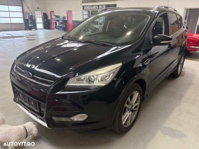 Ford Kuga 2.0 TDCi 4WD Powershift Titanium - 3