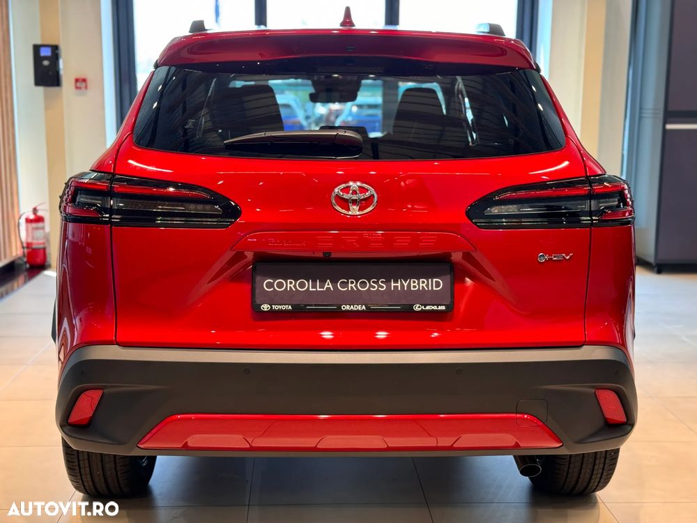 Toyota Corolla Cross - 6