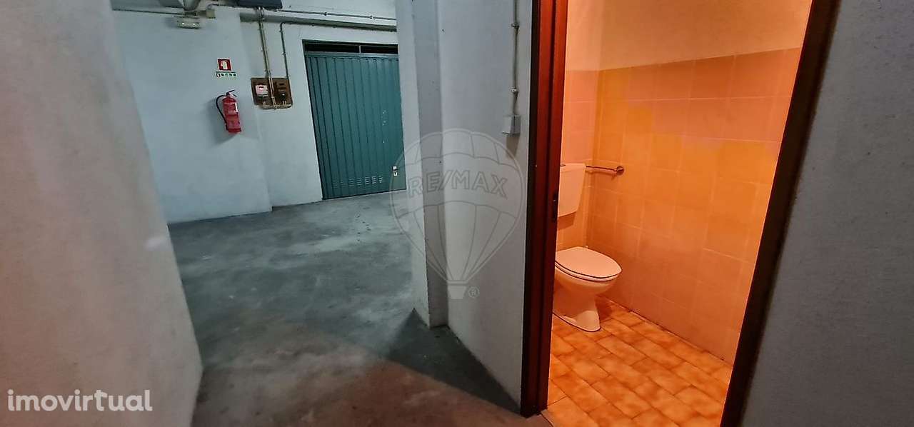 Garagem  para arrendamento - Grande imagem: 4/9