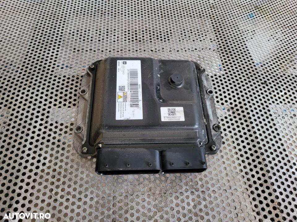 Calculator Motor Ecu Opel Astra J 1.7 Cdti 125 Cai Cod Motor A17DTR Manual Cutie M32 Cod 55579443 - 1