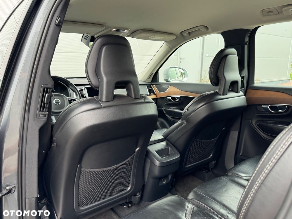 Volvo XC 90 D5 AWD Geartronic Inscription - 5