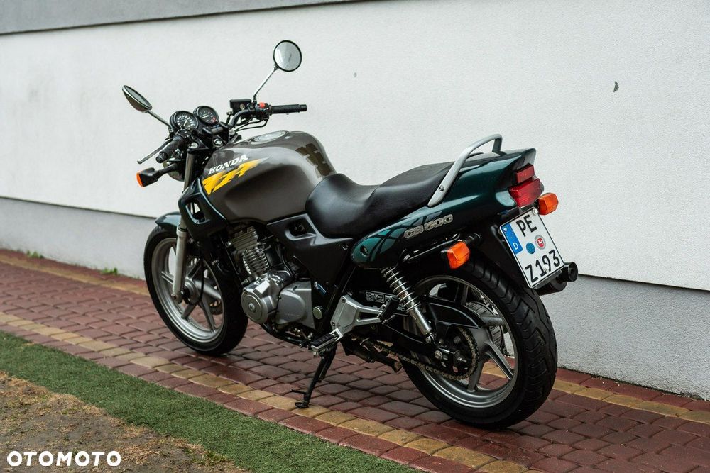 Honda CB - 6