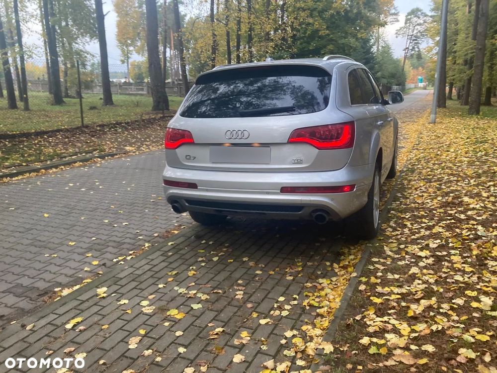 Audi Q7 - 3