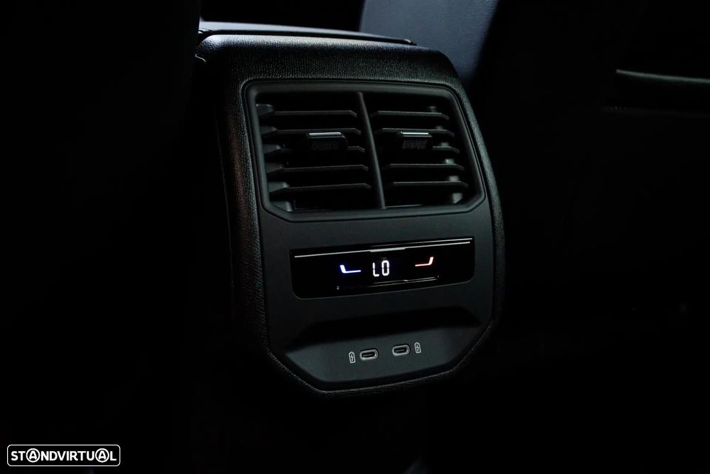 Cupra Formentor VZ 1.4 e-Hybrid DSG - 40