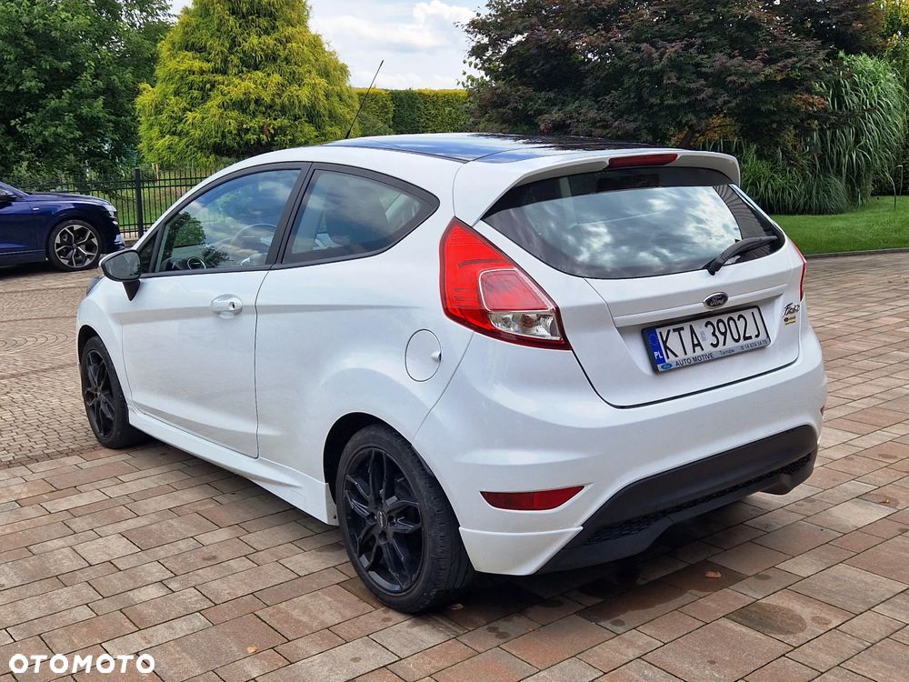 Ford Fiesta - 3