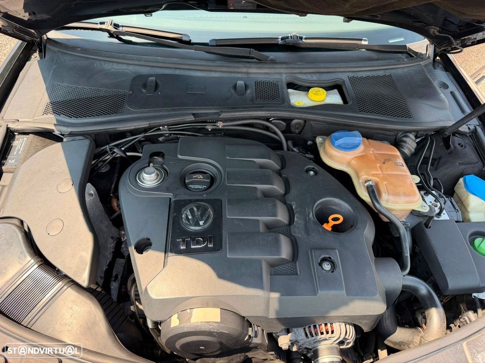 VW Passat 1.9 TDi Confortline Tip - 17