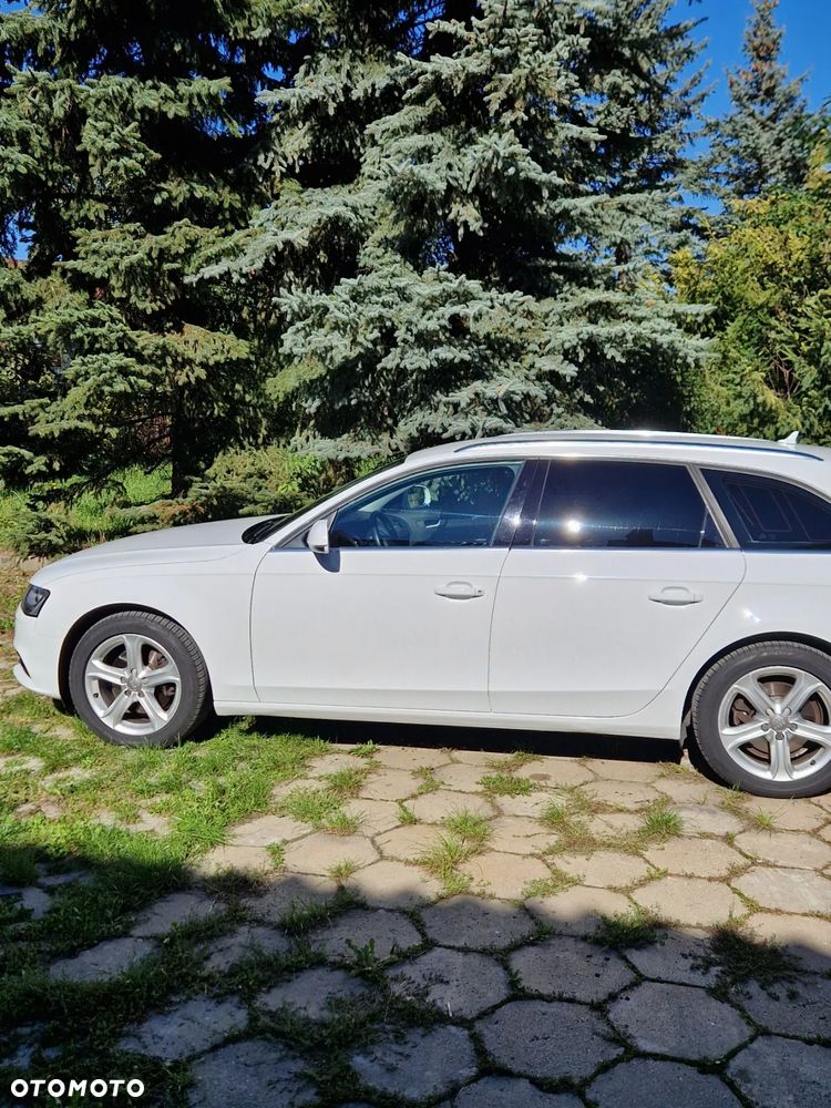 Audi A4 - 4