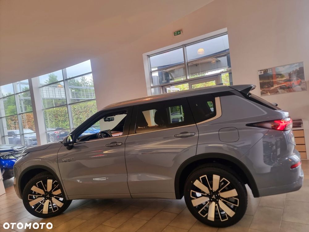 Mitsubishi Outlander Instyle Plus - 5
