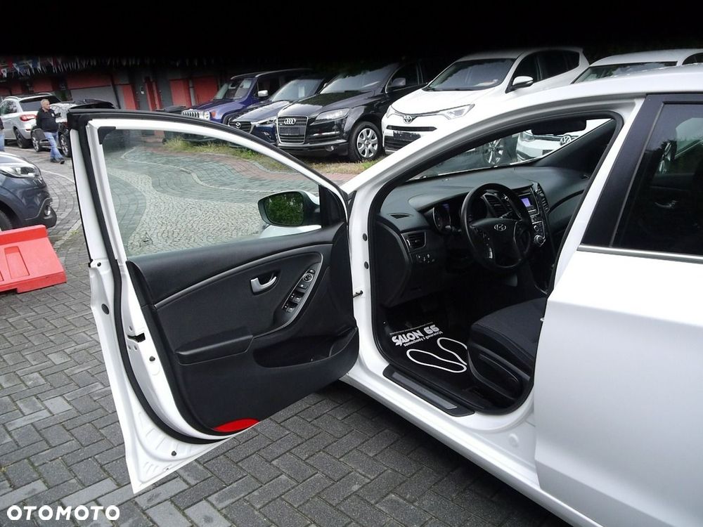 Hyundai i30 - 38