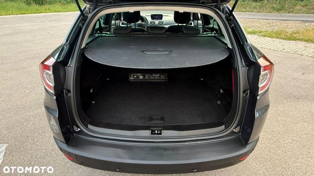 Renault Megane TCe 130 Bose Edition - 12