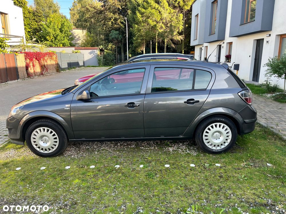 Opel Astra - 13
