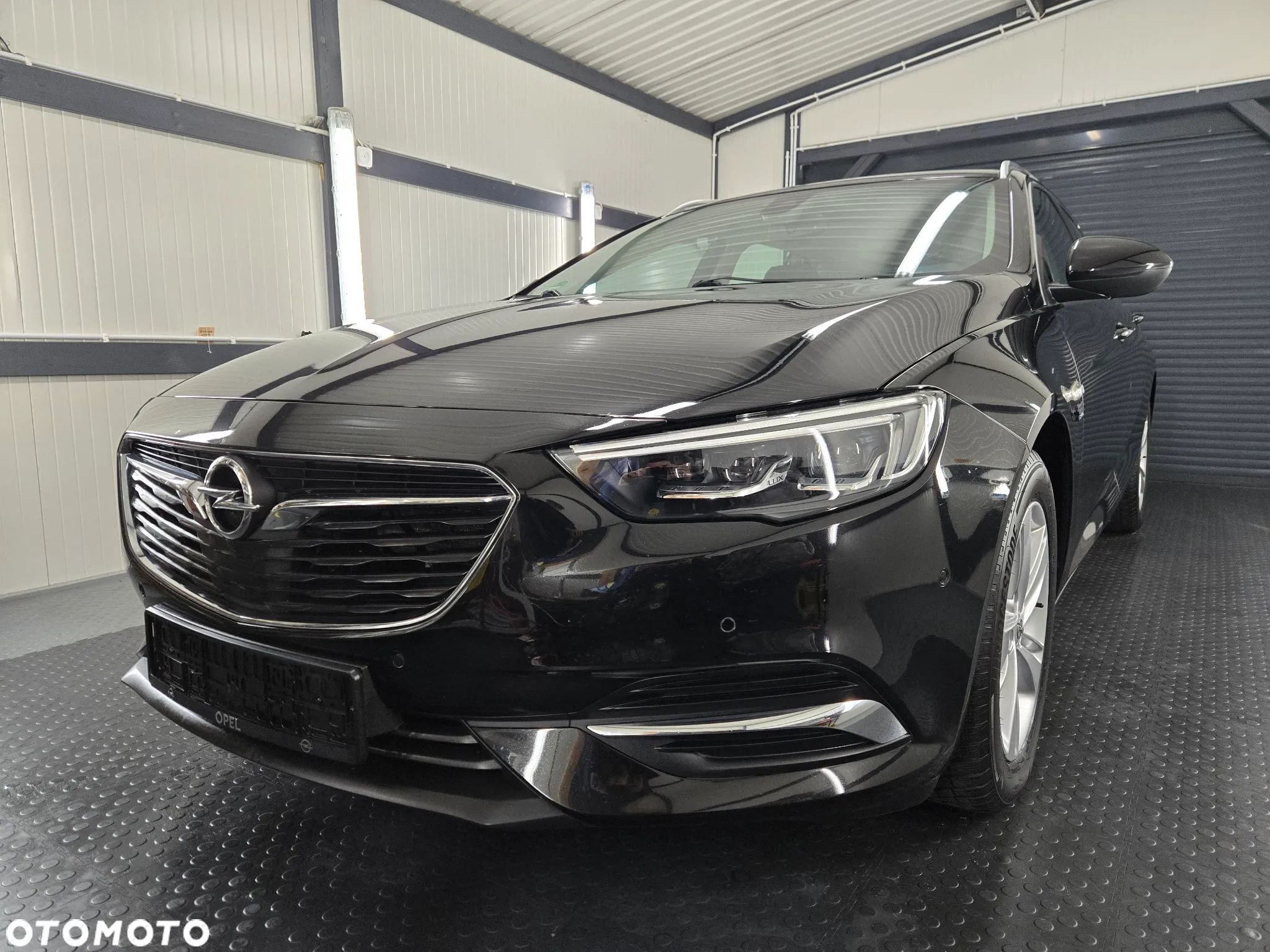 Opel Insignia Sports Tourer 2.0 Diesel Innovation - 1