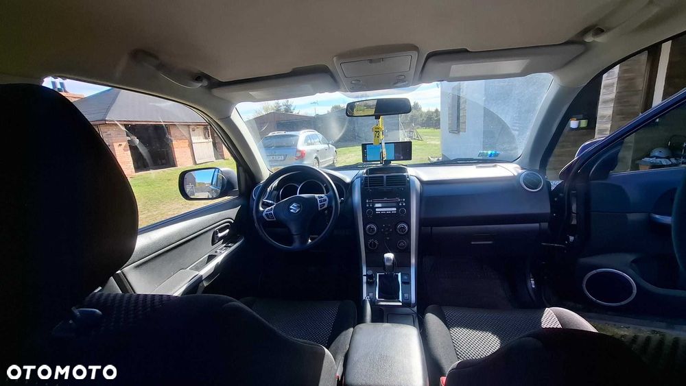 Suzuki Vitara - 3