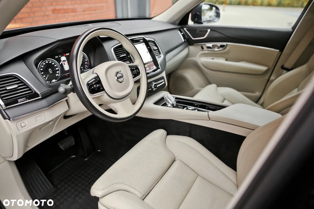 Volvo XC 90 B5 D AWD Inscription 7os - 18