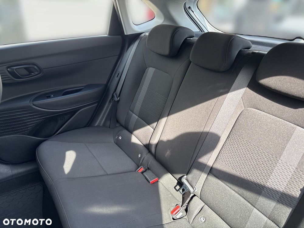 Hyundai i20 1.2 Modern - 12