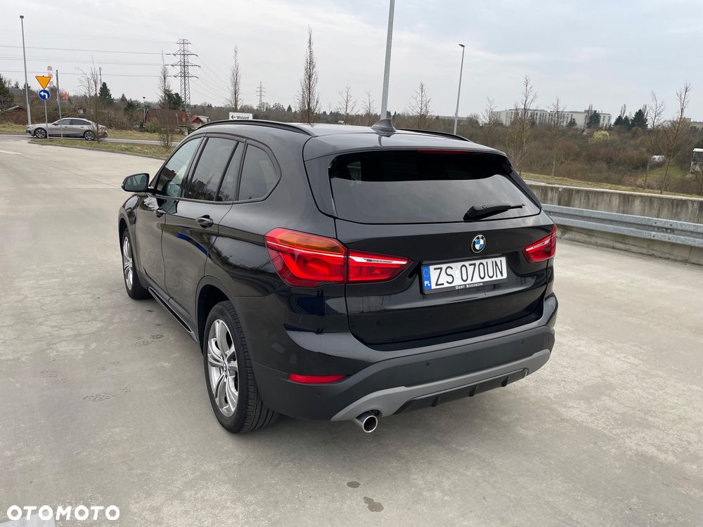 BMW X1 sDrive18i Sport Line - 5