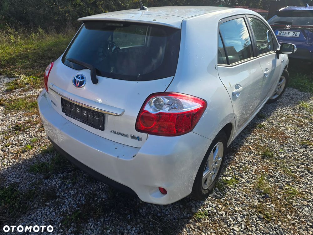 Toyota Auris 1.8 HSD Luna - 3
