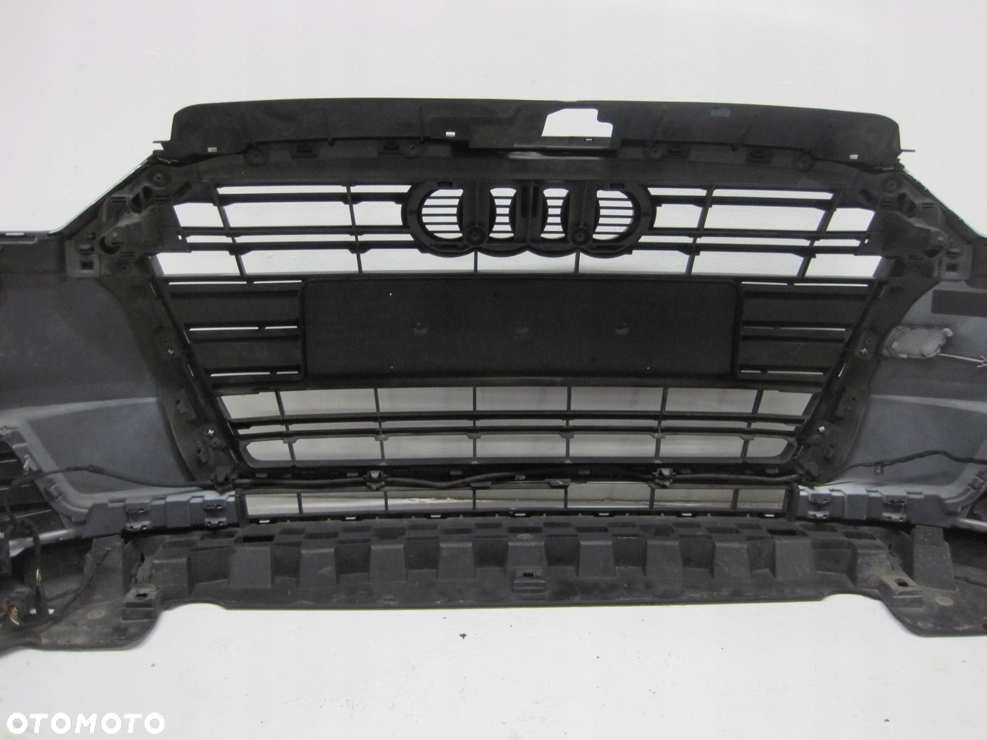 Zderzak Audi A3 8V0 XENON LIFT PRZÓD PRZEDNI - 8