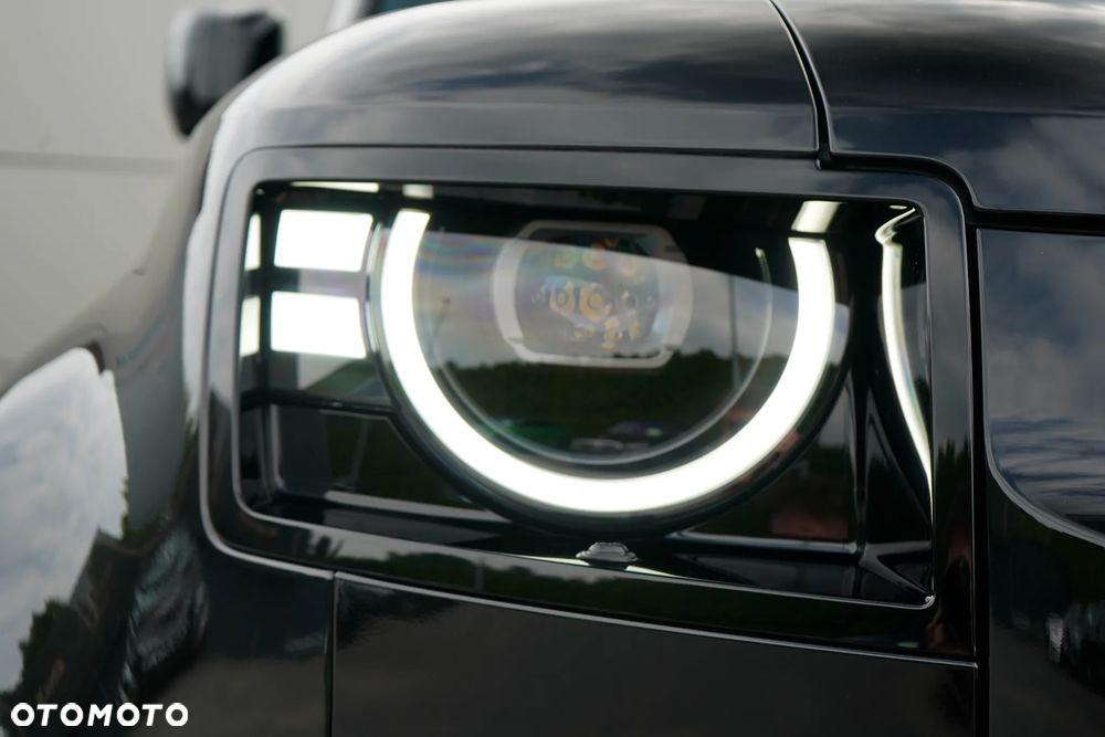 Land Rover Defender 3.0 D250 mHEV X-Dynamic SE - 8