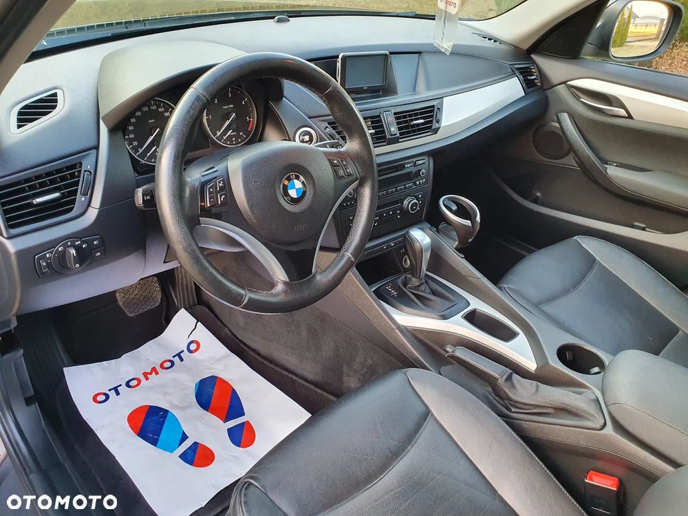 BMW X1 xDrive20d - 11