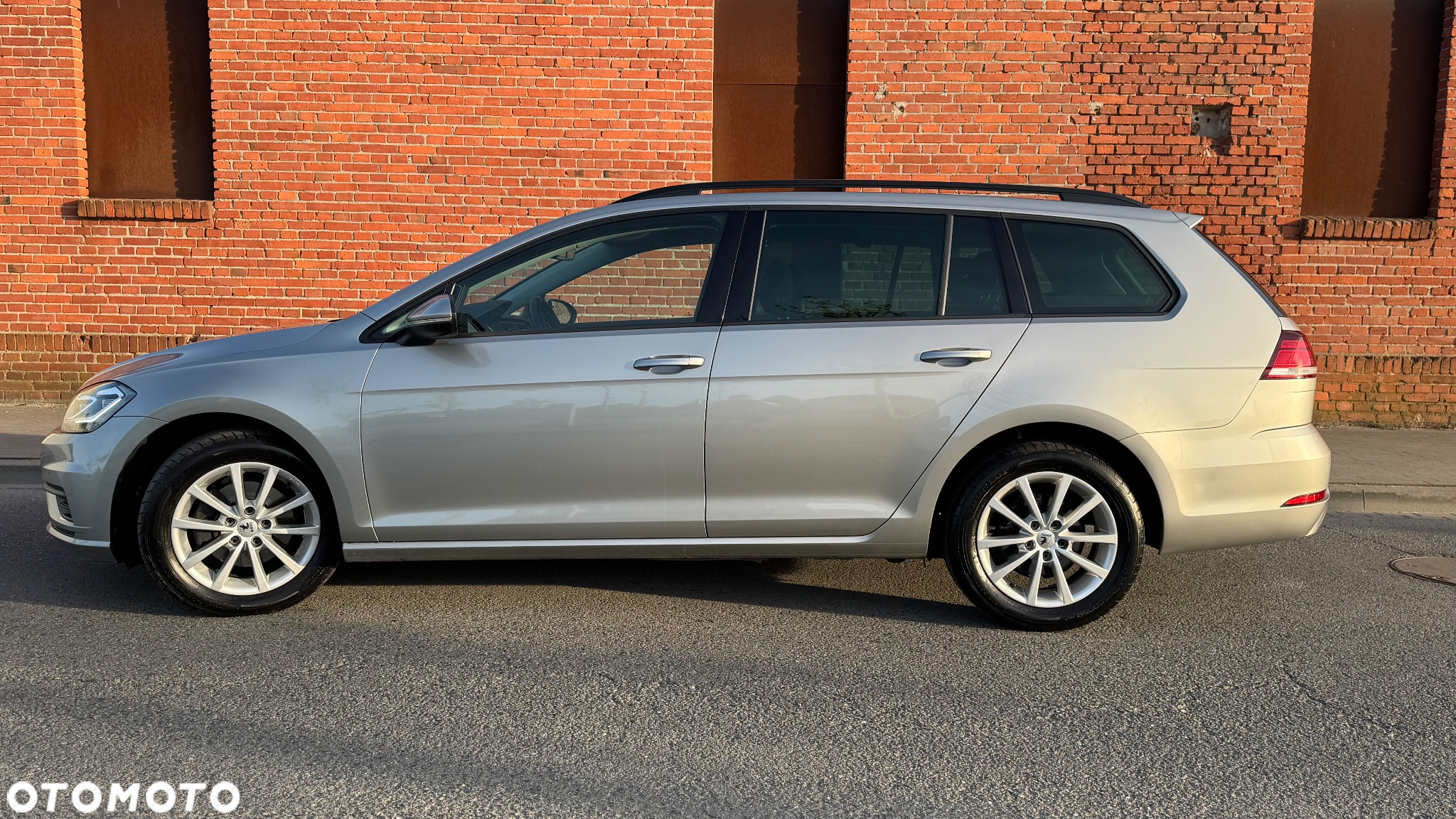 Volkswagen Golf VII 1.6 TDI BMT Trendline - 4