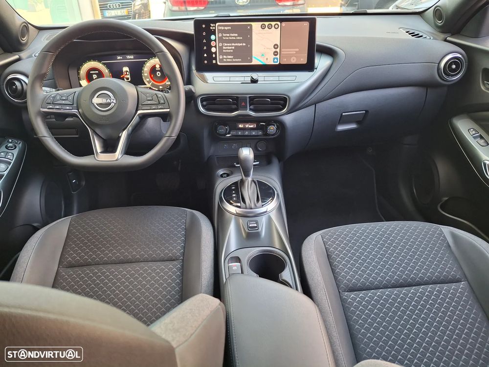 Nissan Juke 1.0 DIG-T N-Connecta Two Tone DCT - 25