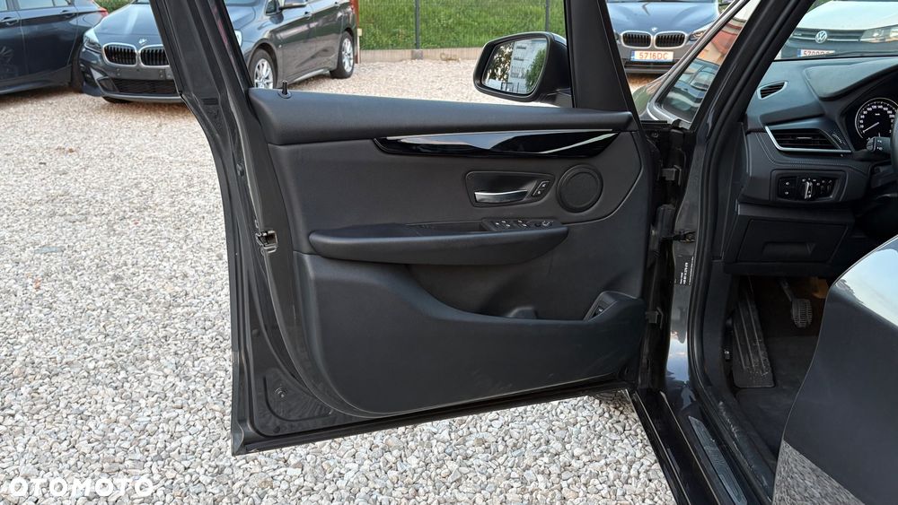 BMW Seria 2 216i GT Sport Line - 16
