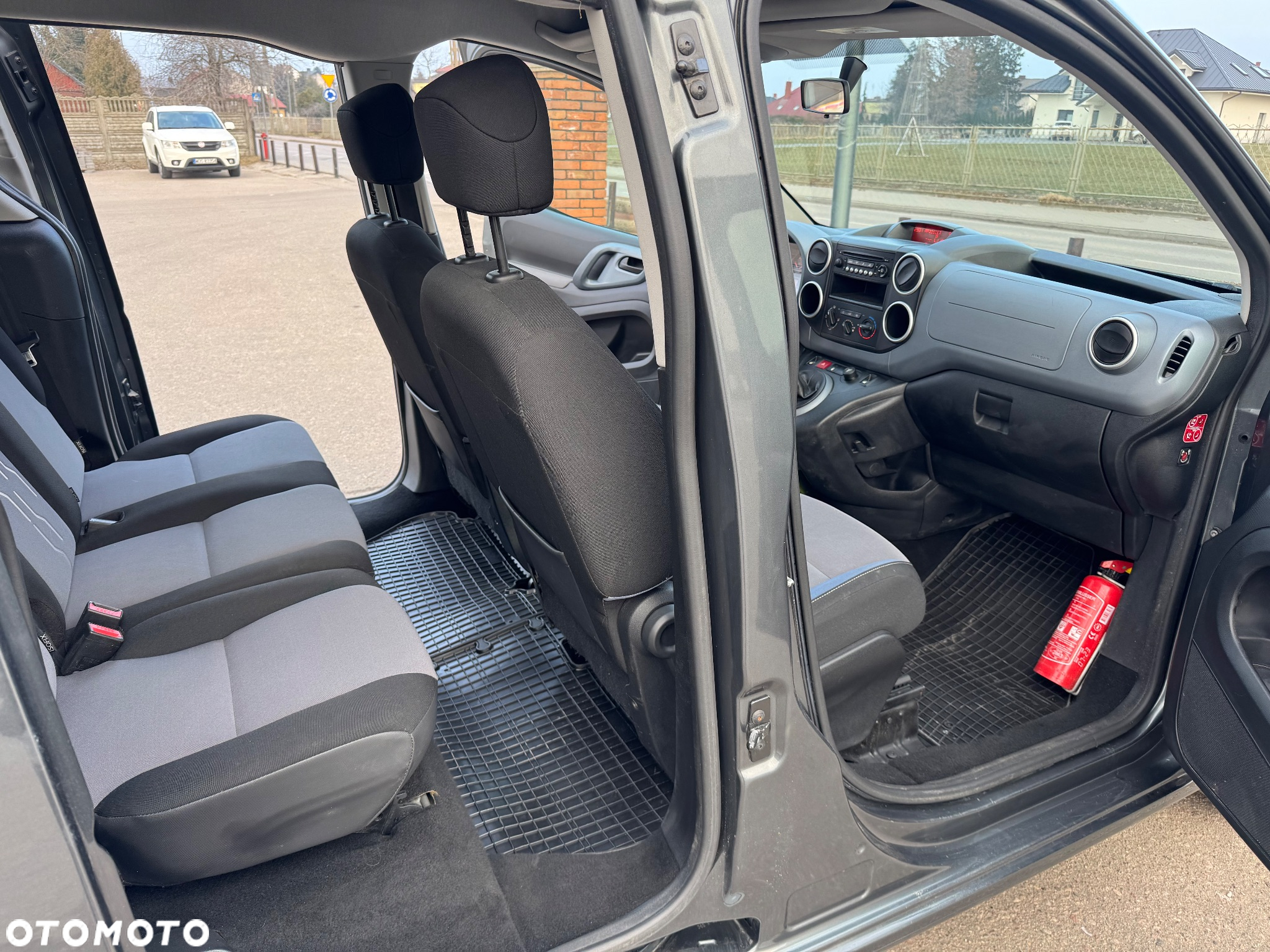 Peugeot Partner ver-tepee-bluehdi-100-stop-start-active - 24