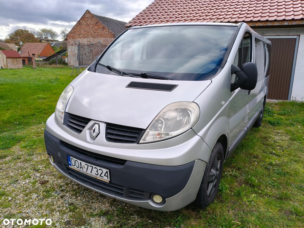 Renault Trafic - 2