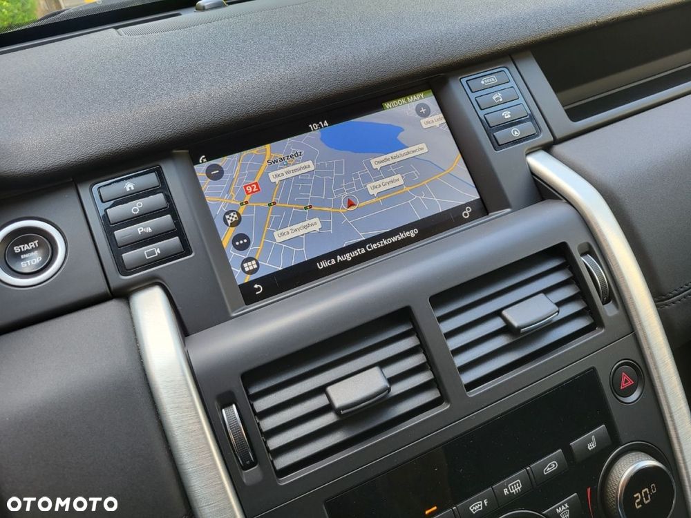 Land Rover Discovery Sport - 17