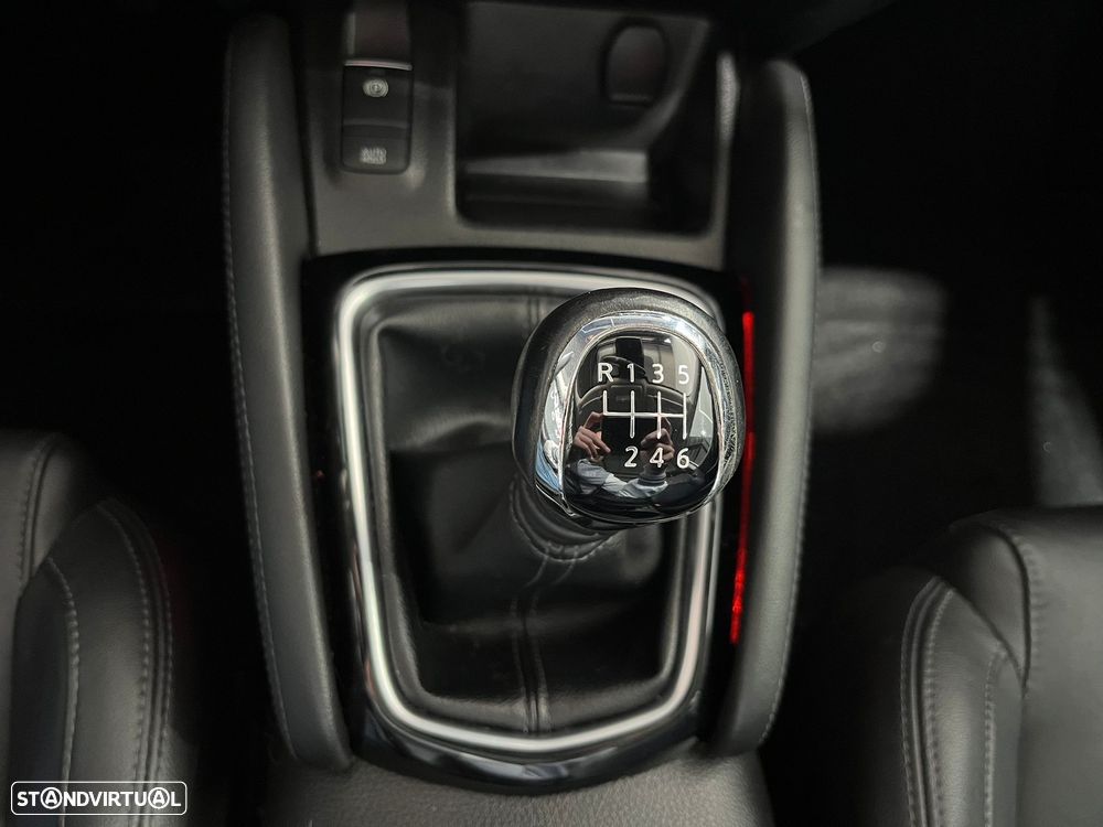 Nissan Qashqai 1.5 dCi Tekna Premium 18 129g - 19