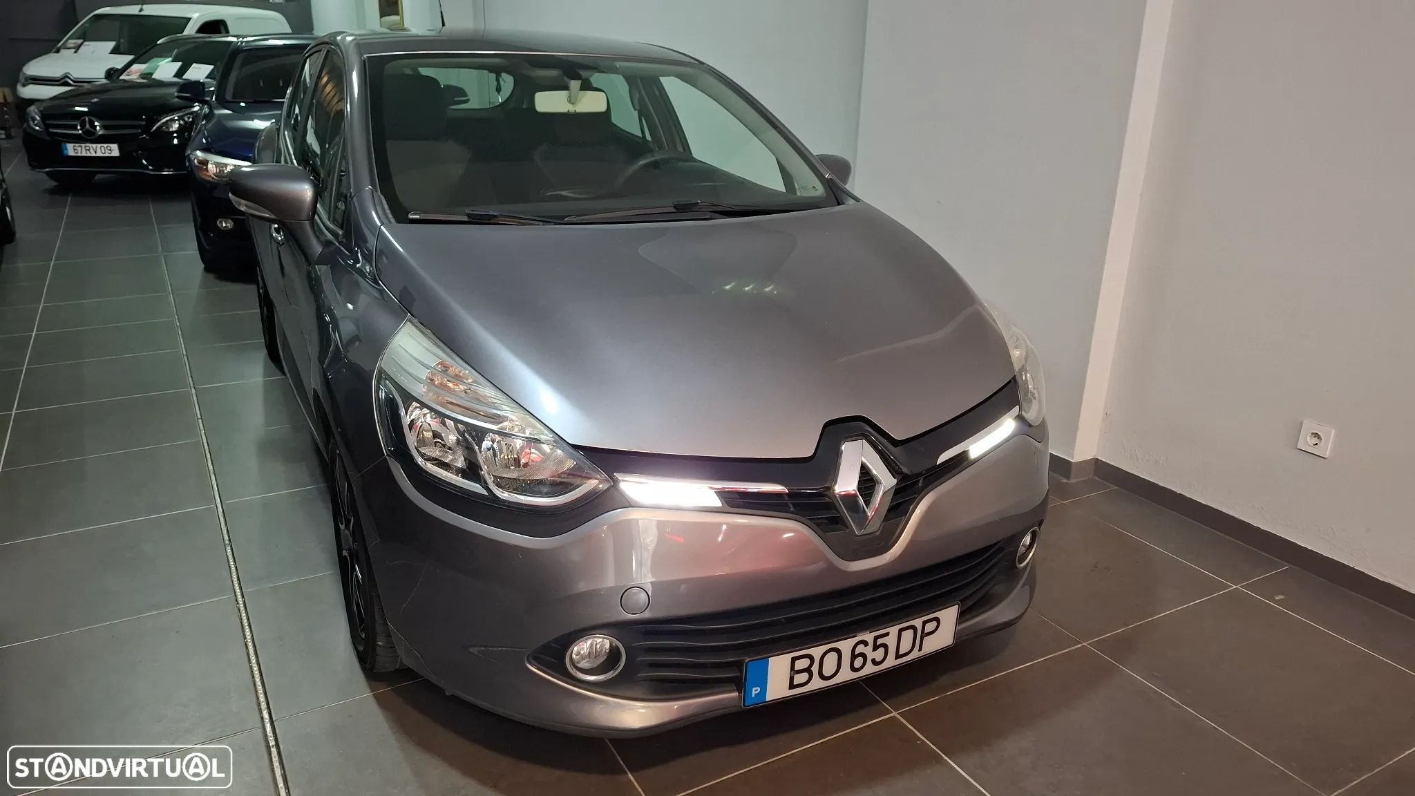 Renault Clio 0.9 TCe Limited - 1
